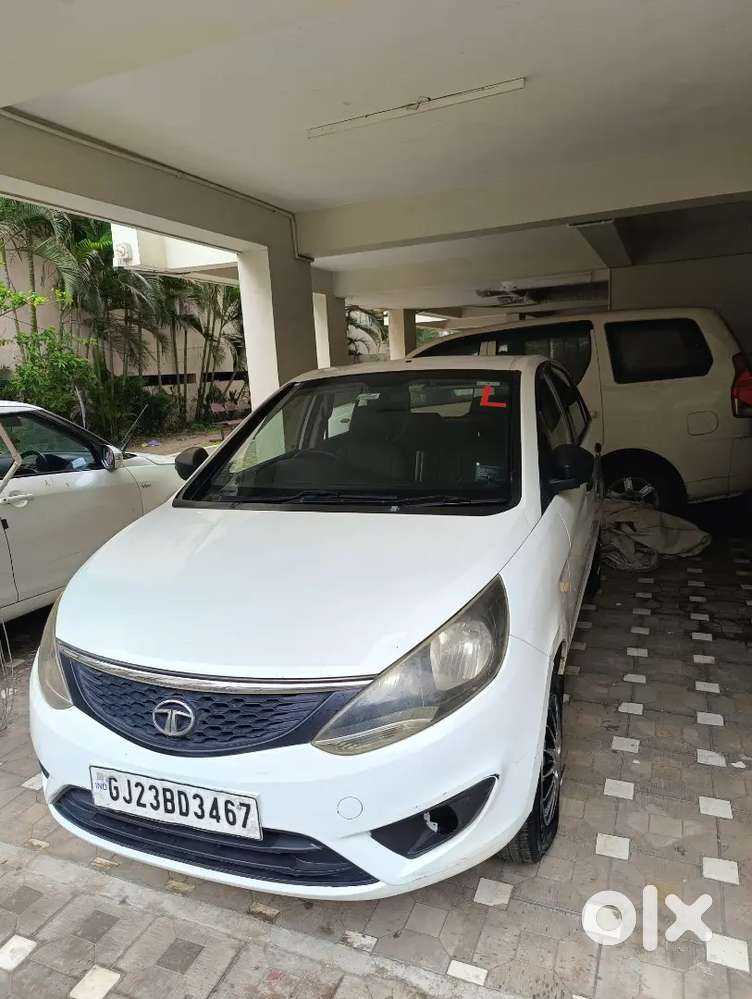 Tata Bolt 1.2 Xe 2016