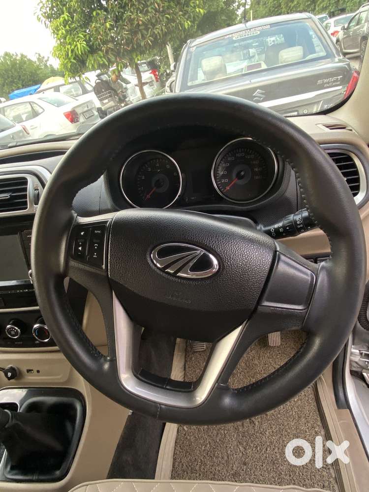 Mahindra Tuv 300 T8, 2019, Diesel