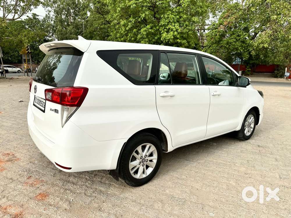 Toyota Innova Crysta 2.4 Gx Mt, 2019, Diesel