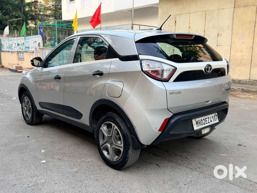 Tata Nexon, 2018, Petrol