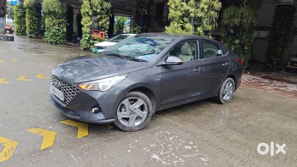 Hyundai Verna 1.5 Sx Ivt, 2022, Petrol
