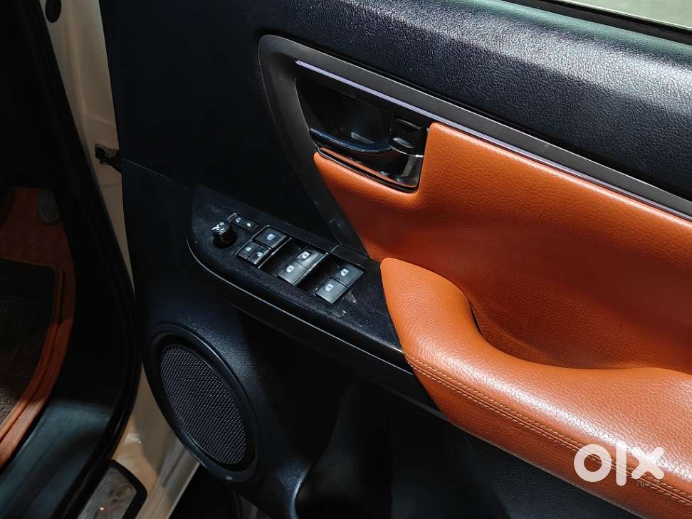Toyota Fortuner Legender 4x2 At 2.8, 2023, Diesel