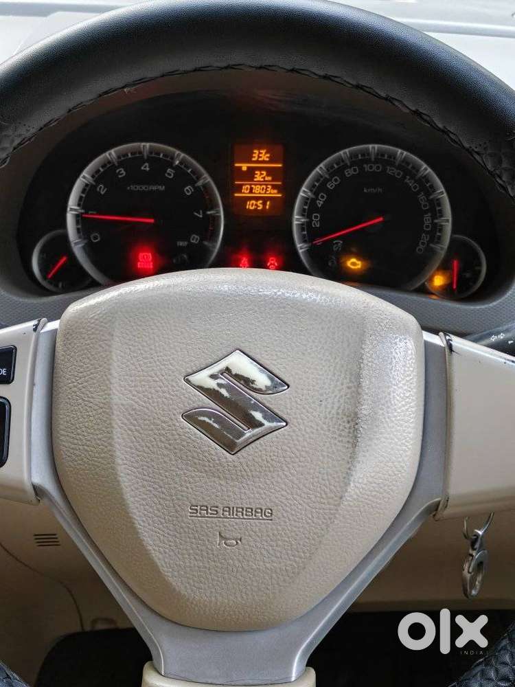 Maruti Suzuki Ertiga 2012-2015 Zxi, 2013, Cng & Hybrids