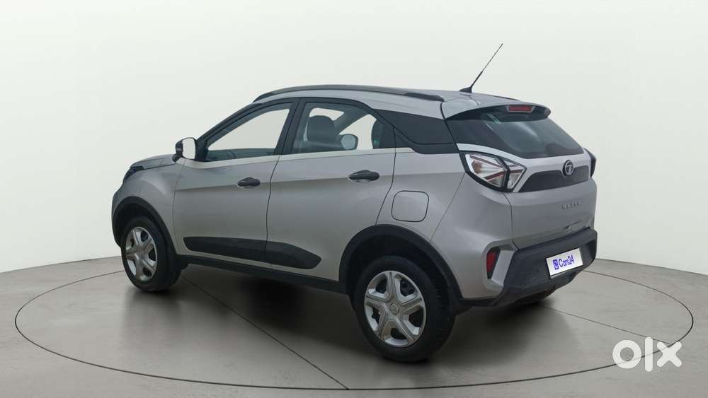 Tata Nexon 1.2 Revotron Xm (s), 2021, Petrol