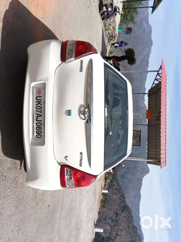 Toyota Etios 2011 Car