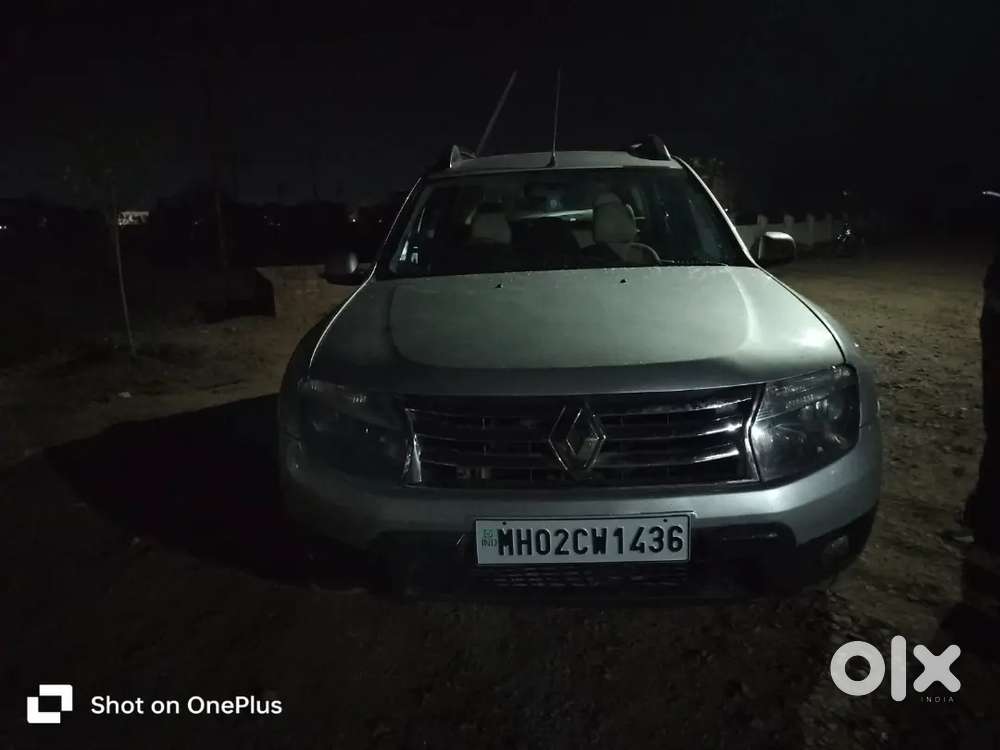 Renault Duster Diesel 2013 Car With Smokey Black Headlight