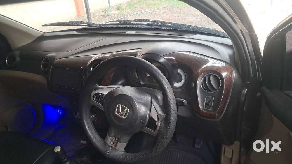 Honda Brio 2011-2013 V Mt, 2013, Petrol