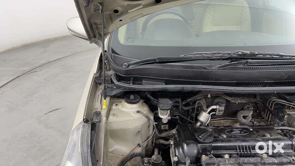 Hyundai Verna 1.6 Vtvt Sx, 2013, Petrol