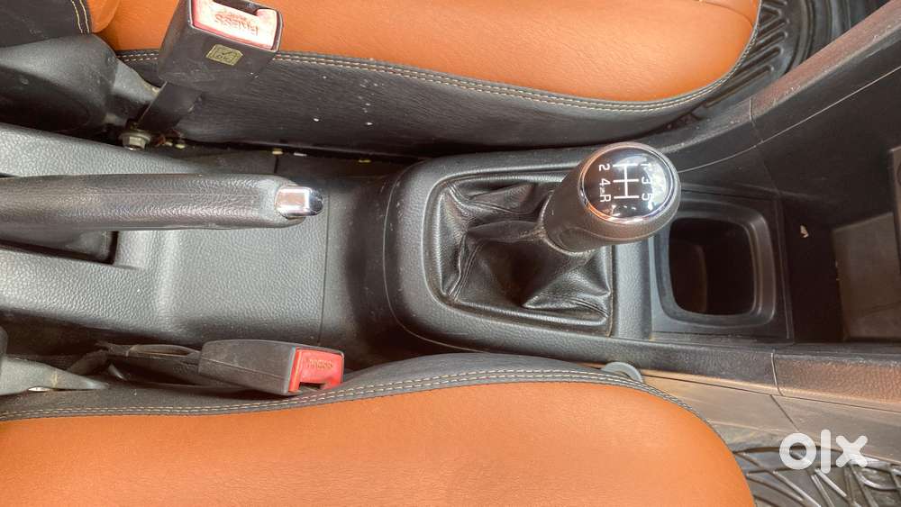Maruti Suzuki Swift Zxi, 2012, Petrol