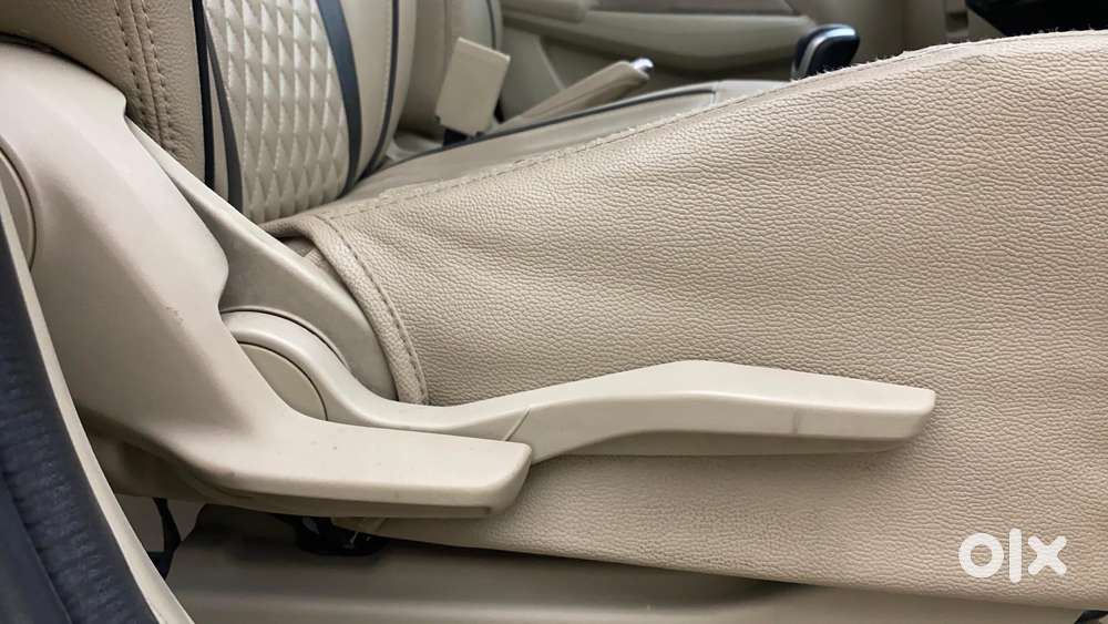 Maruti Suzuki Swift Dzire Amt Vxi, 2020, Petrol