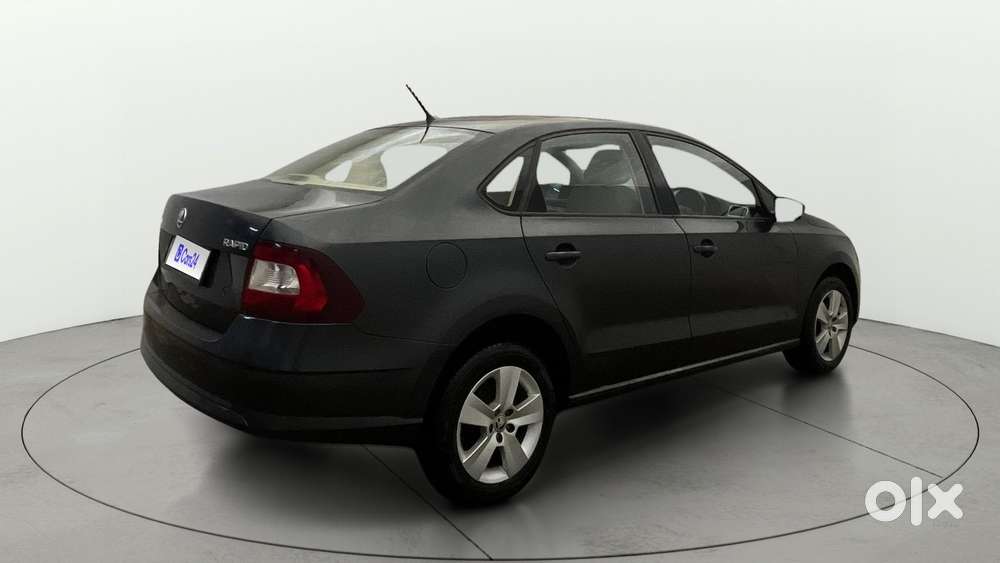 Skoda Rapid 1.0 Ambition Tsi At, 2021, Petrol