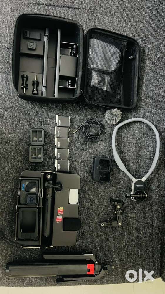 Gopro Hero 12 Creator Edition-Full vlogging setup (5 Batteries,5sd