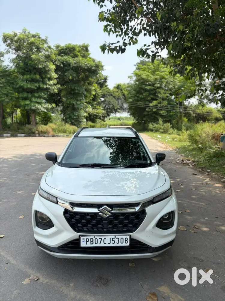 Maruti Suzuki Fronx Sigma 2025