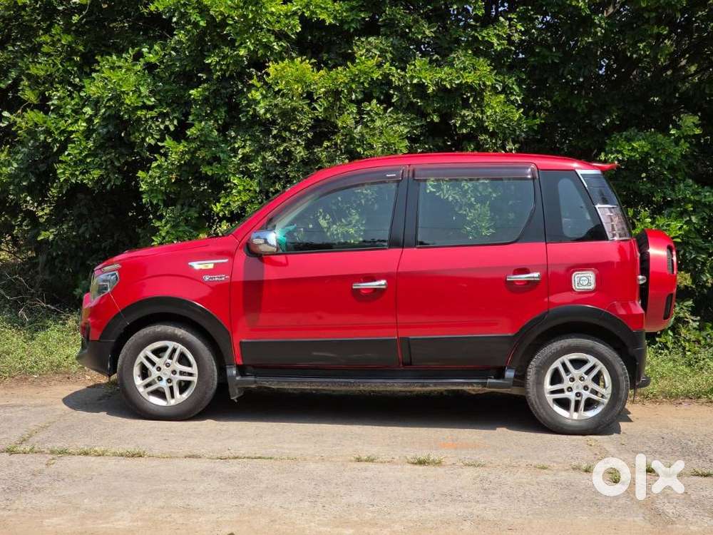 Mahindra Nuvosport N8 Amt, 2016, Diesel