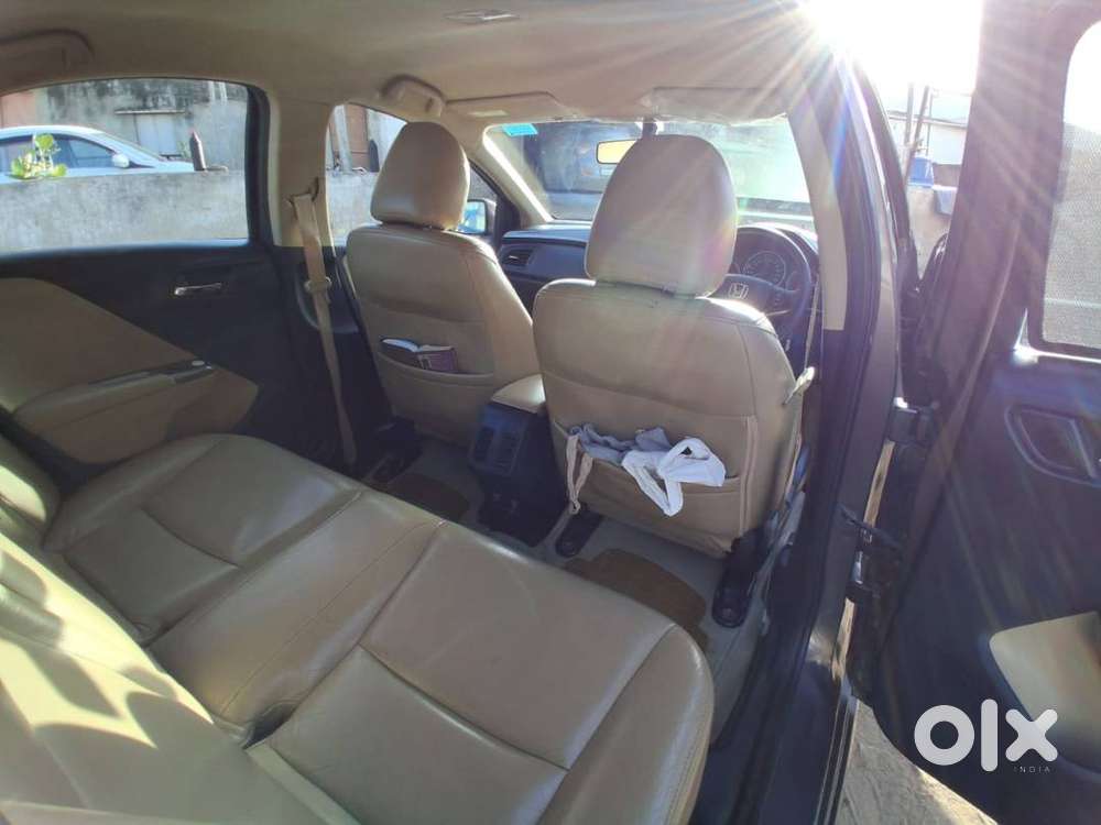 Honda City 2014 Petrol 1.5 V I-vtech Mt - Well Maintained With Less Km