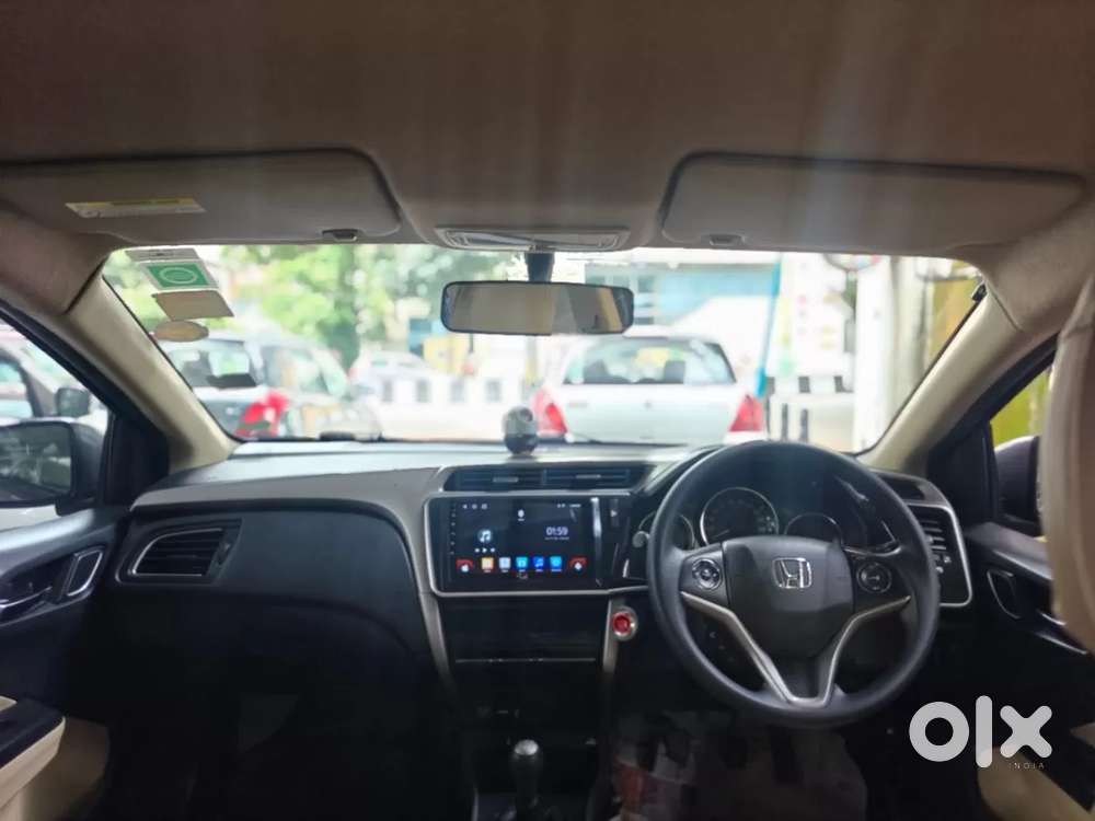 Honda City 1.5 V 5th Gen I-vtec Mt, 2017, Petrol