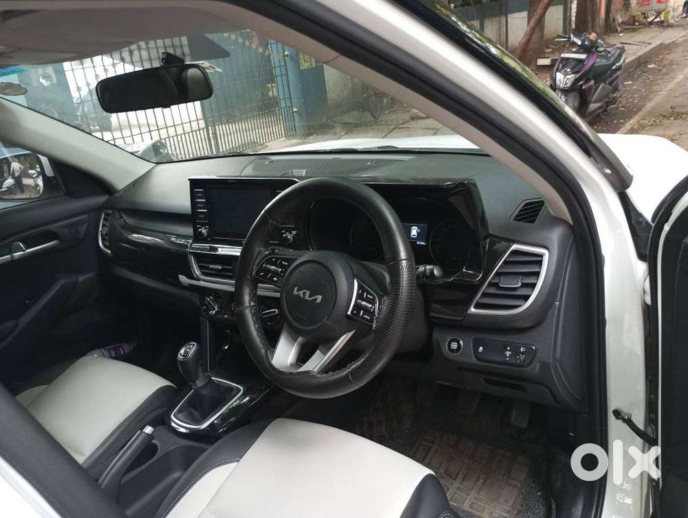 Kia Seltos Htk G, 2023, Petrol