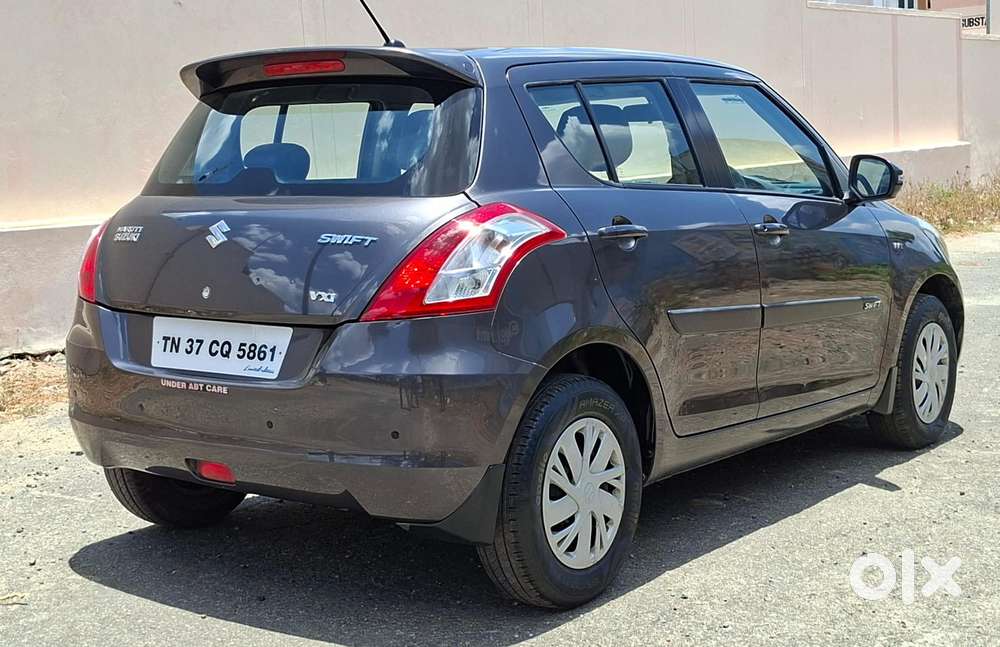 Maruti Suzuki Swift Vxi + Manual, 2016, Petrol