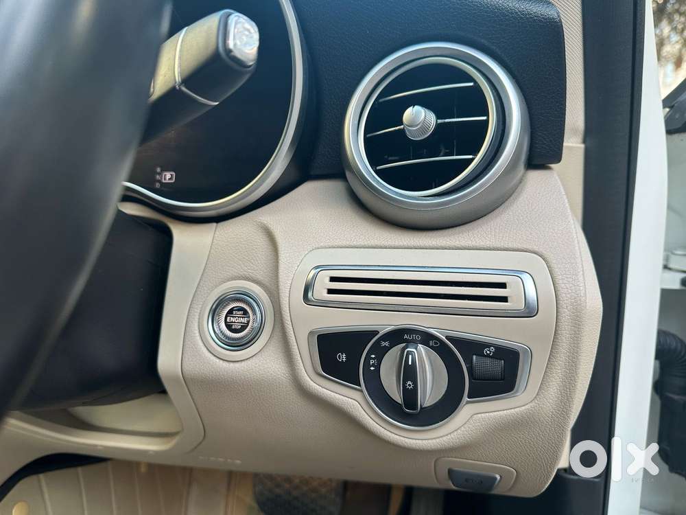 Mercedes-benz C-class C 200 Progressive, 2019, Petrol