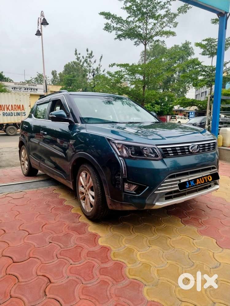 Mahindra Xuv300 W8, 2019, Petrol