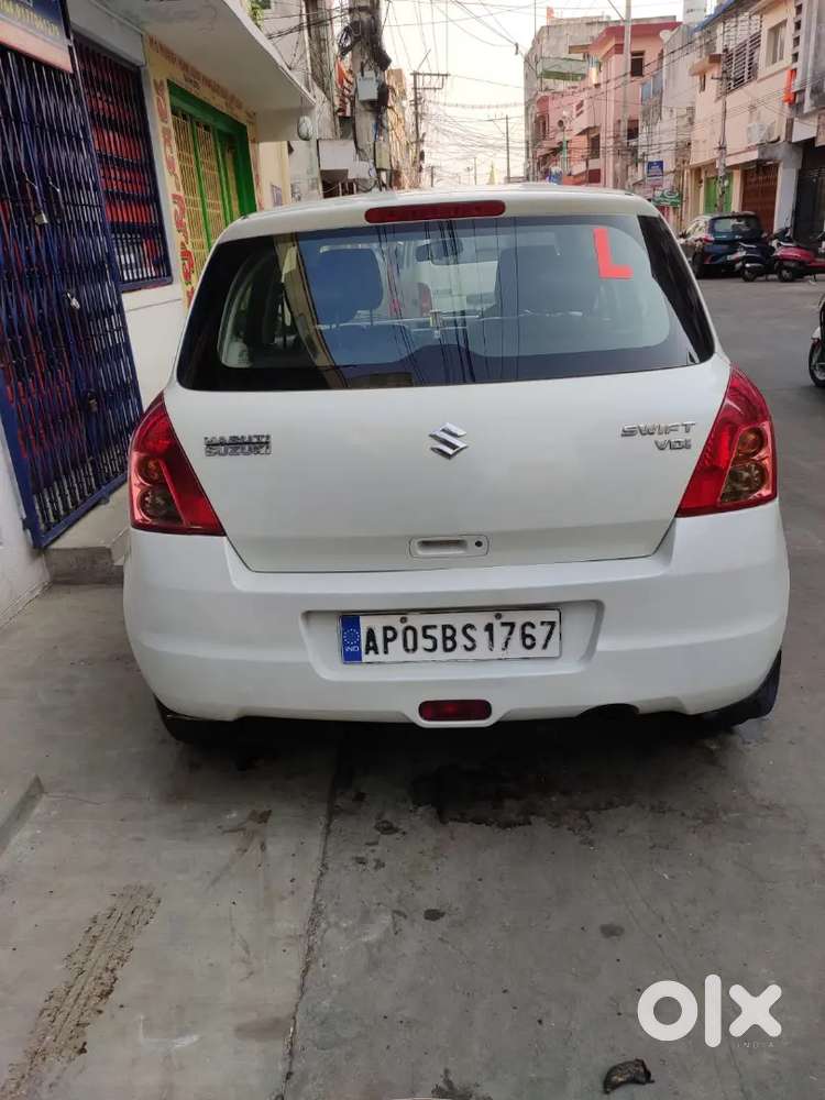 Maruti Suzuki Swift Vdi 2010