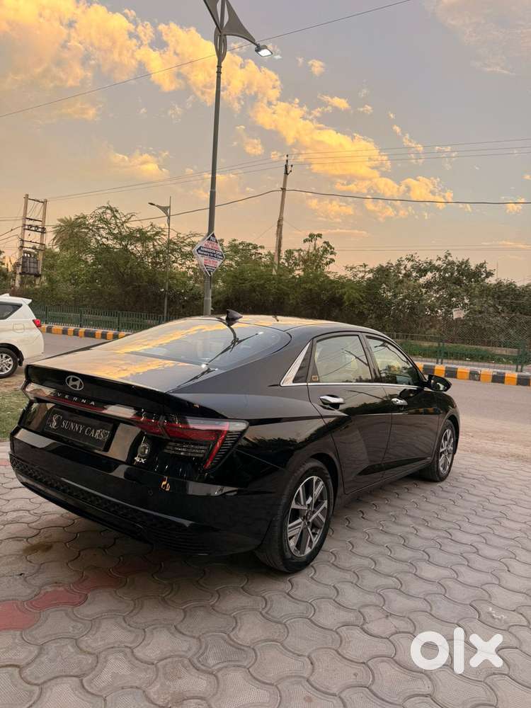 Hyundai Verna 1.5 Sx Petrol Mt, 2024, Diesel