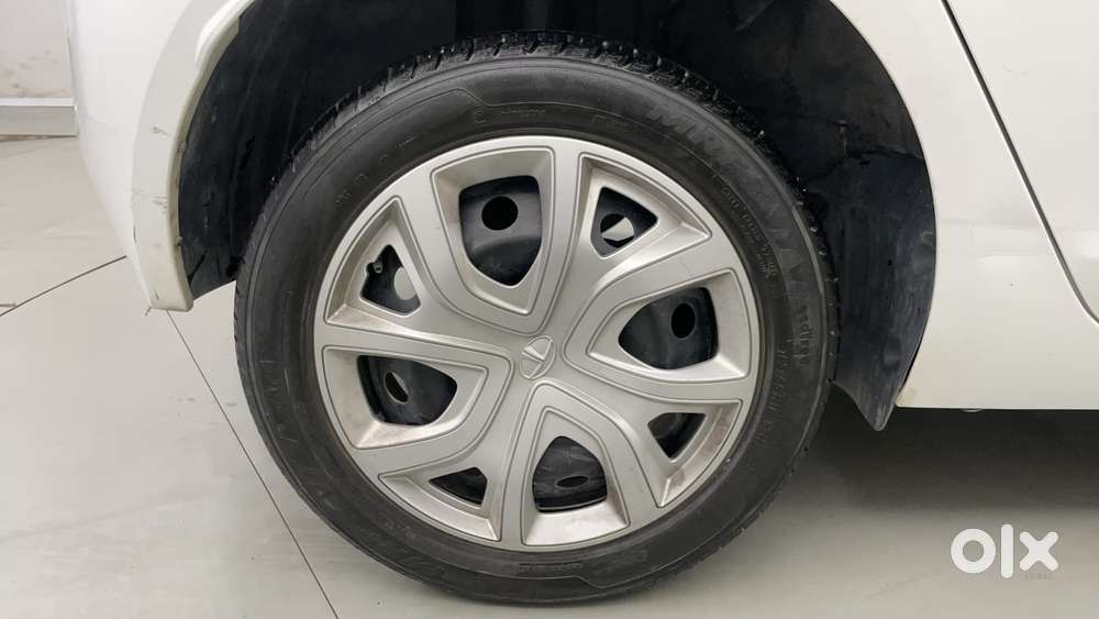 Tata Altroz 1.2 Xt, 2022, Petrol