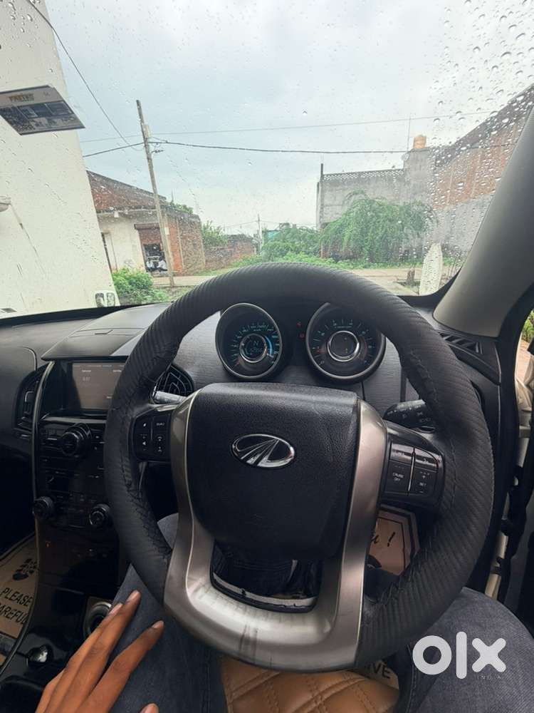 Mahindra Xuv500 2018