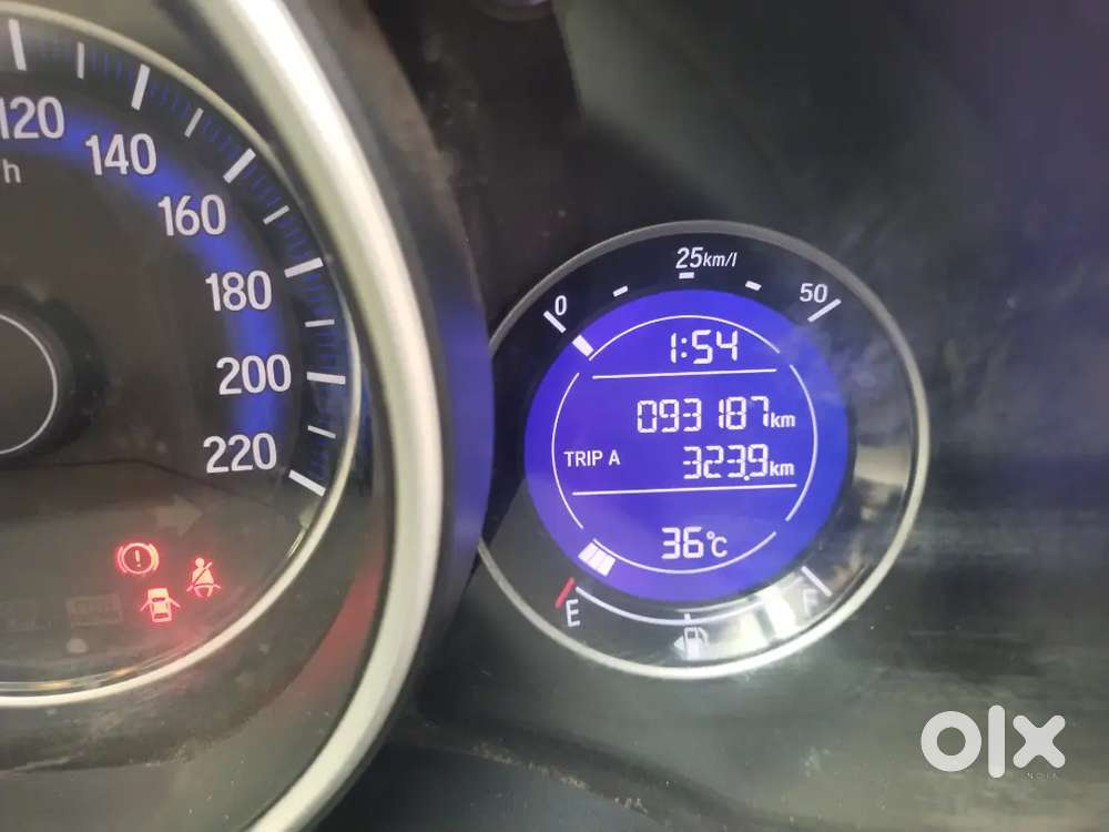 Honda Wr-v 18 Diesel Good Condition
Colour:golden Brown