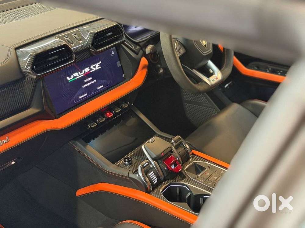 Lamborghini Urus Se, 2026, Petrol