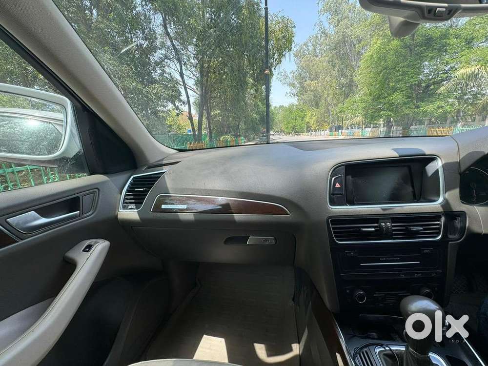 Audi Q5 2012 Diesel 130000 Km Driven