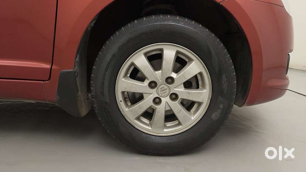 Maruti Suzuki Swift 2004-2010 Zxi Bsiv, 2011, Petrol