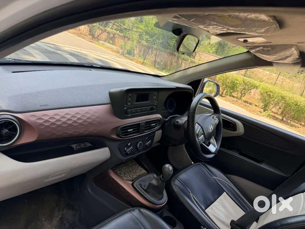 Hyundai Aura 2025 Cng & Hybrids 30000 Km Driven