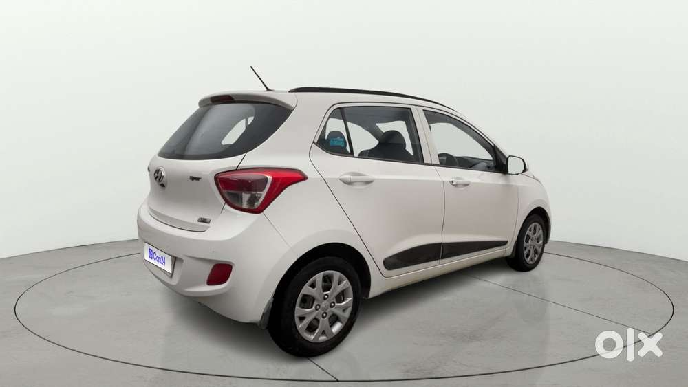 Hyundai Grand I10 Sportz 1.2 Kappa Vtvt, 2015, Petrol