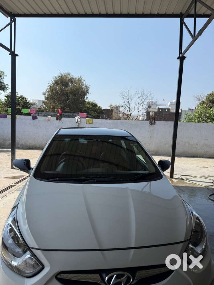 Hyundai Verna 2014 Diesel 70000 Km Driven