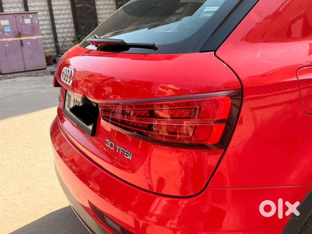 Audi Q3 2017 Petrol Well Maintained With Service Invoices