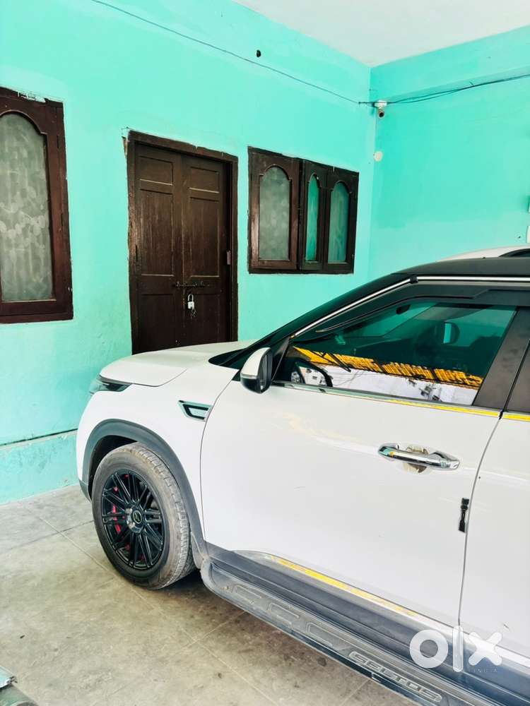 Kia Seltos 2023 Petrol 67000 Km Driven