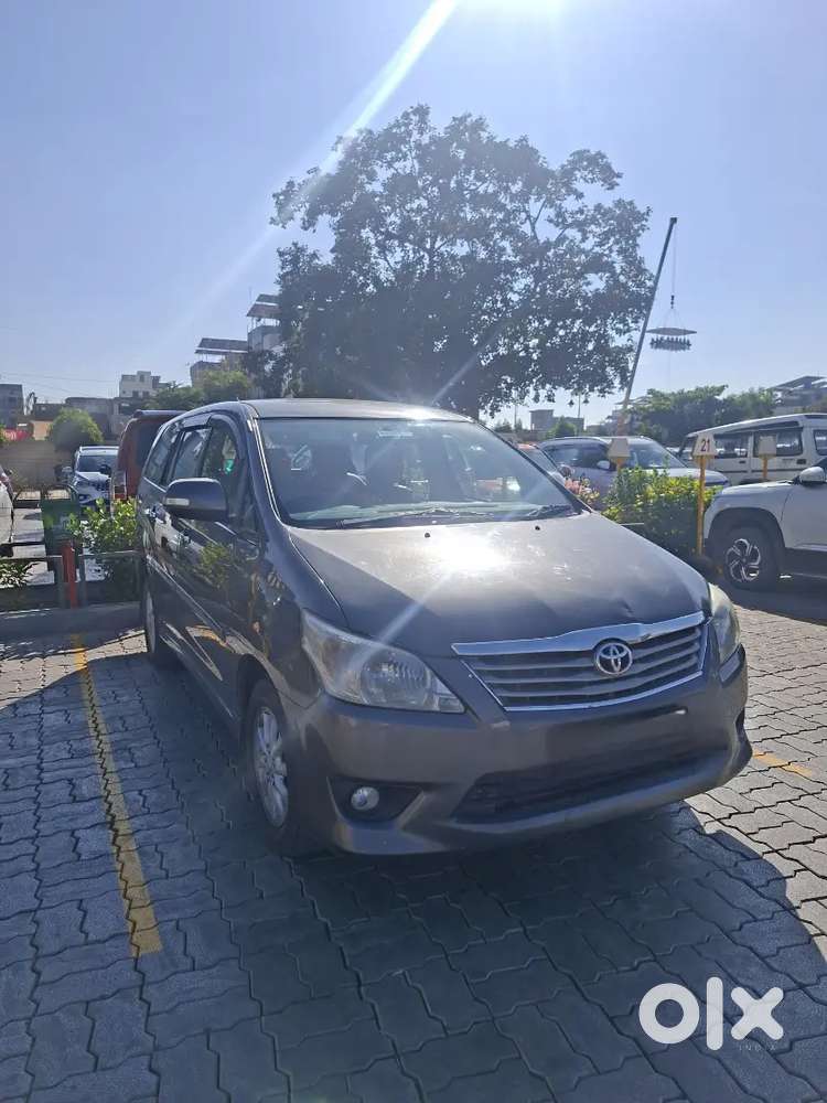 Toyota Innova 2012 Diesel 158000 Km Driven