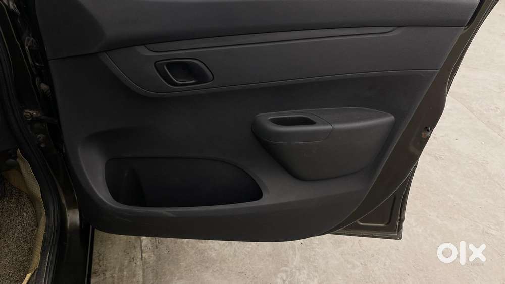 Renault Kwid Rxt, 2016, Petrol