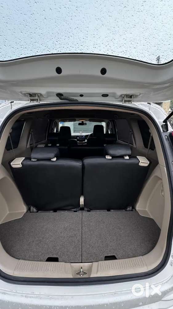 Maruti Suzuki Ertiga Vxi 2024 Petrol Hybrid