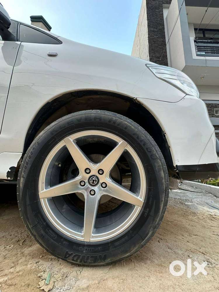 Toyota Innova 2011 Diesel Well Maintained