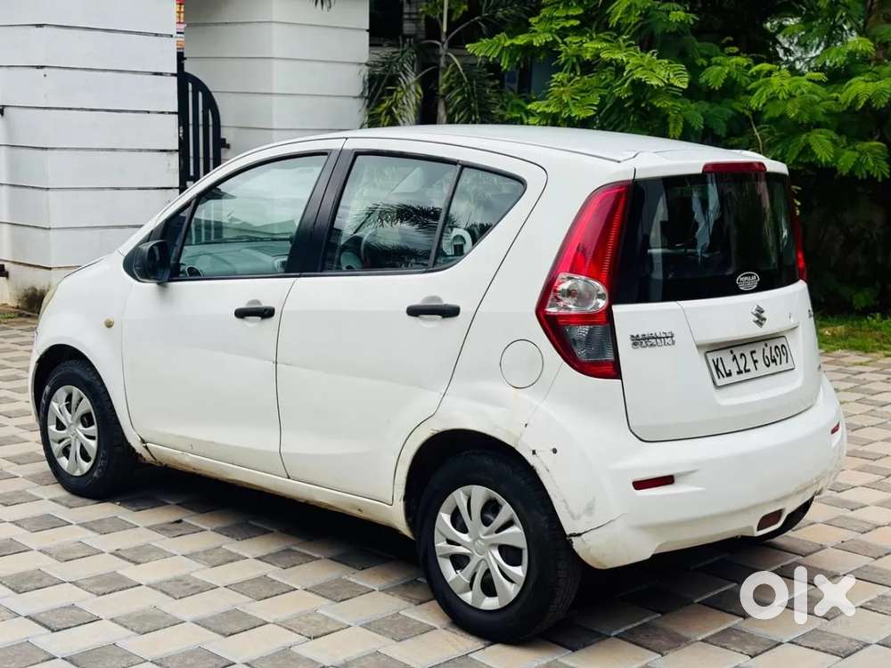 Maruti Suzuki Ritz Lxi, 2011, Petrol