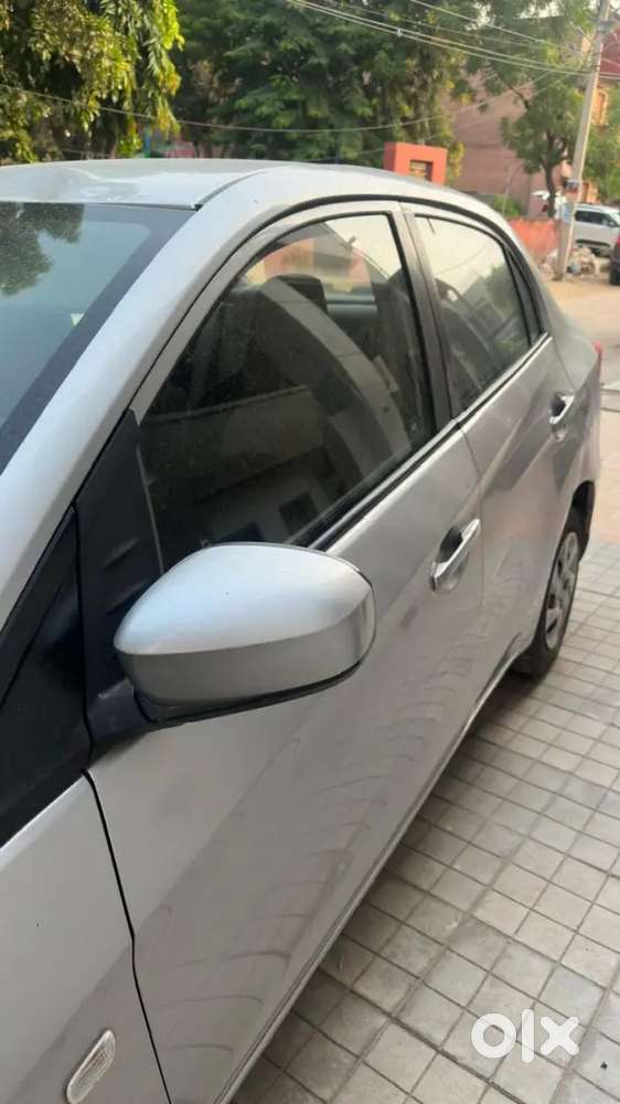 Honda Amaze Special Edition 2013