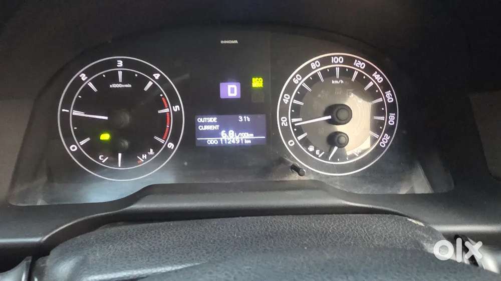 Toyota Innova 2017 Diesel 110000 Km Driven