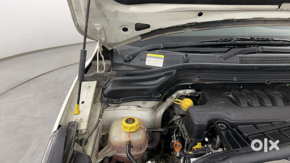 Mahindra Xuv300 W8 Option Diesel, 2023, Diesel