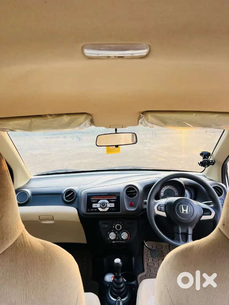Honda Brio 2012 Petrol Well Maintained