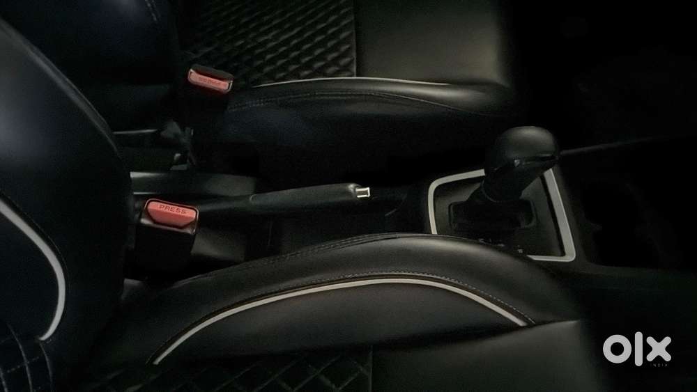 Maruti Suzuki Swift Amt Vxi, 2023, Petrol