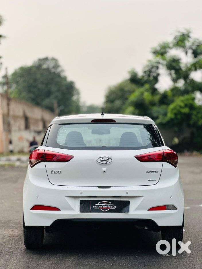 Hyundai I20 Sportz 1.2 Bs-iv, 2016, Petrol