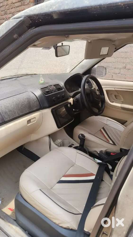 Skoda Fabia 2011 100000 Km Driven