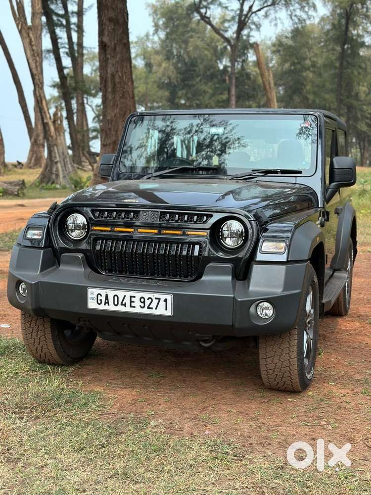 Mahindra Thar Petrol 2023